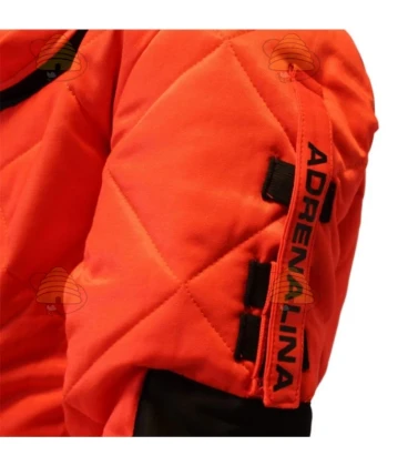 Aziatisch hoornaar pak rood