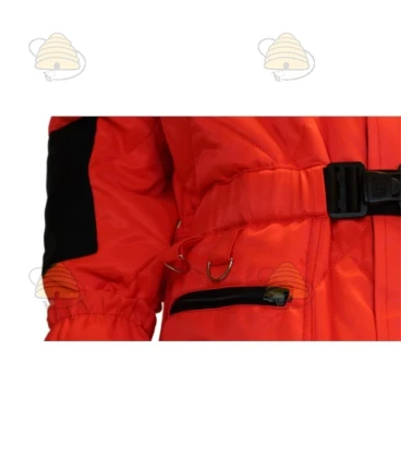 Aziatisch hoornaar pak rood