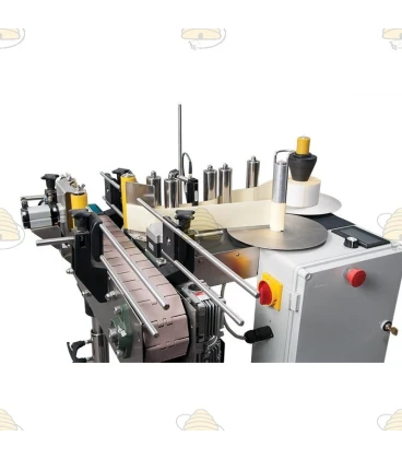 Labeling machine